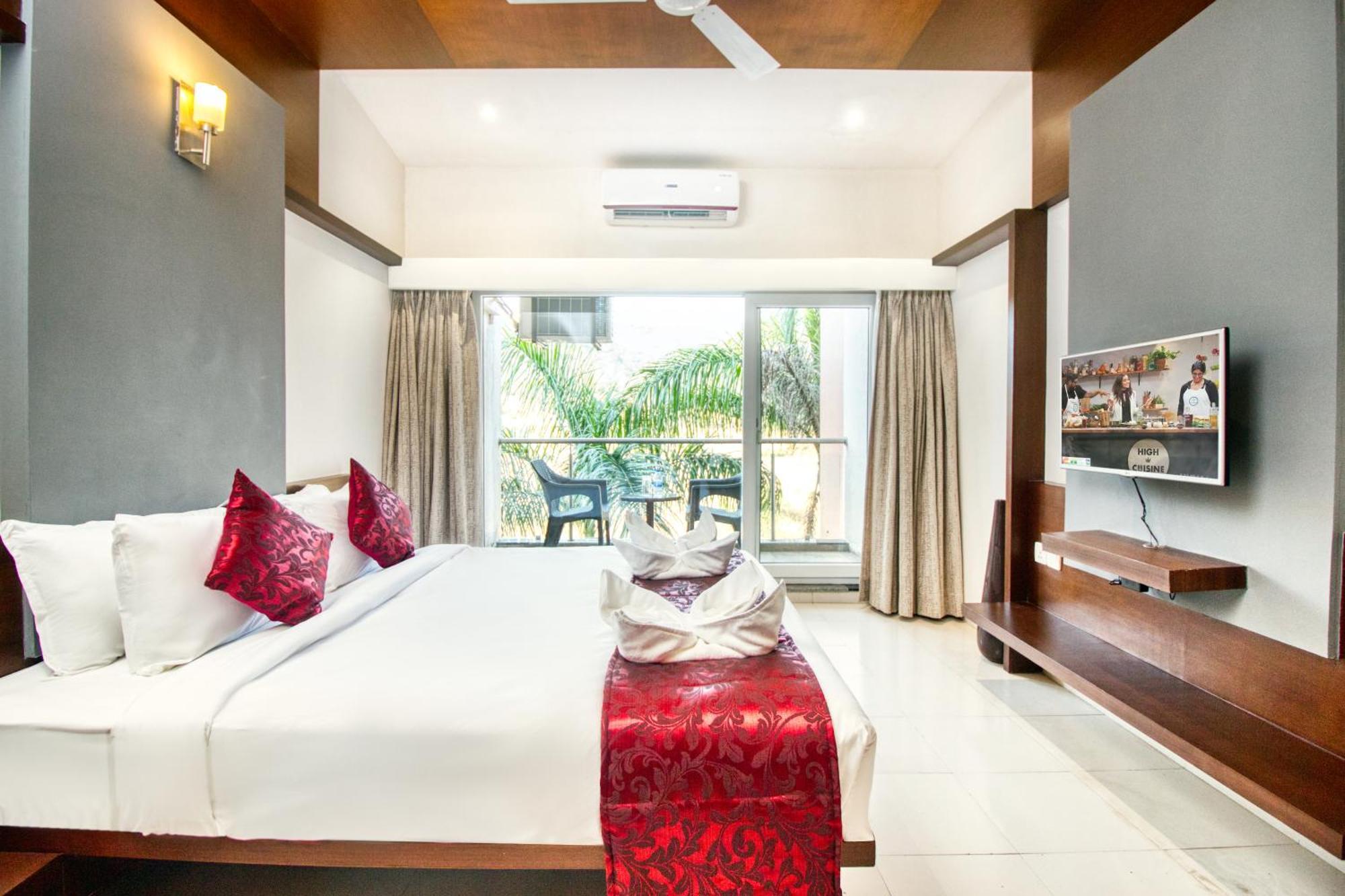 7 Apple Resort Lonavala Exterior photo