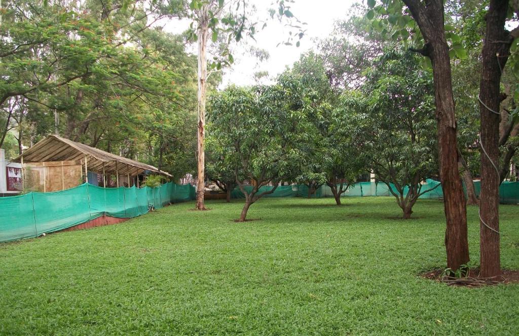 7 Apple Resort Lonavala Exterior photo