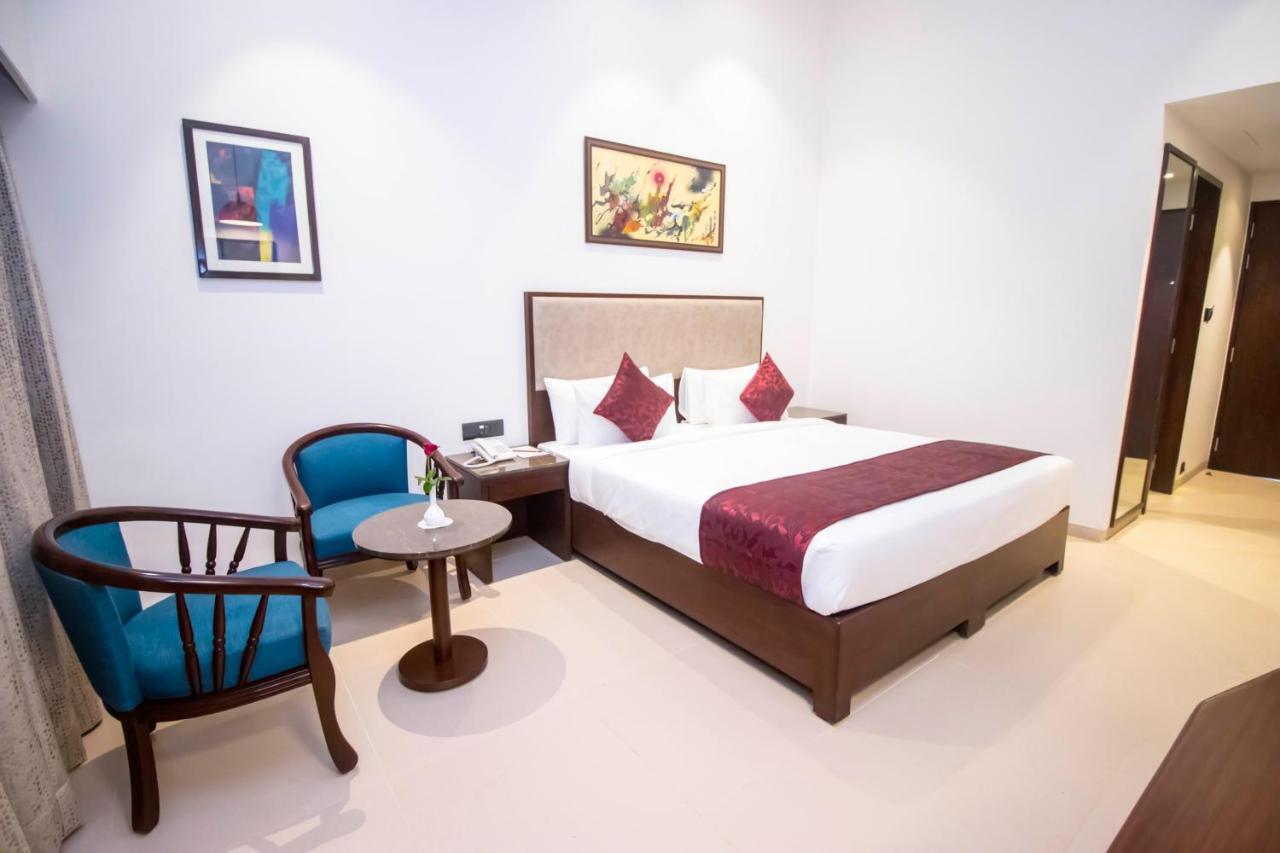 7 Apple Resort Lonavala Exterior photo