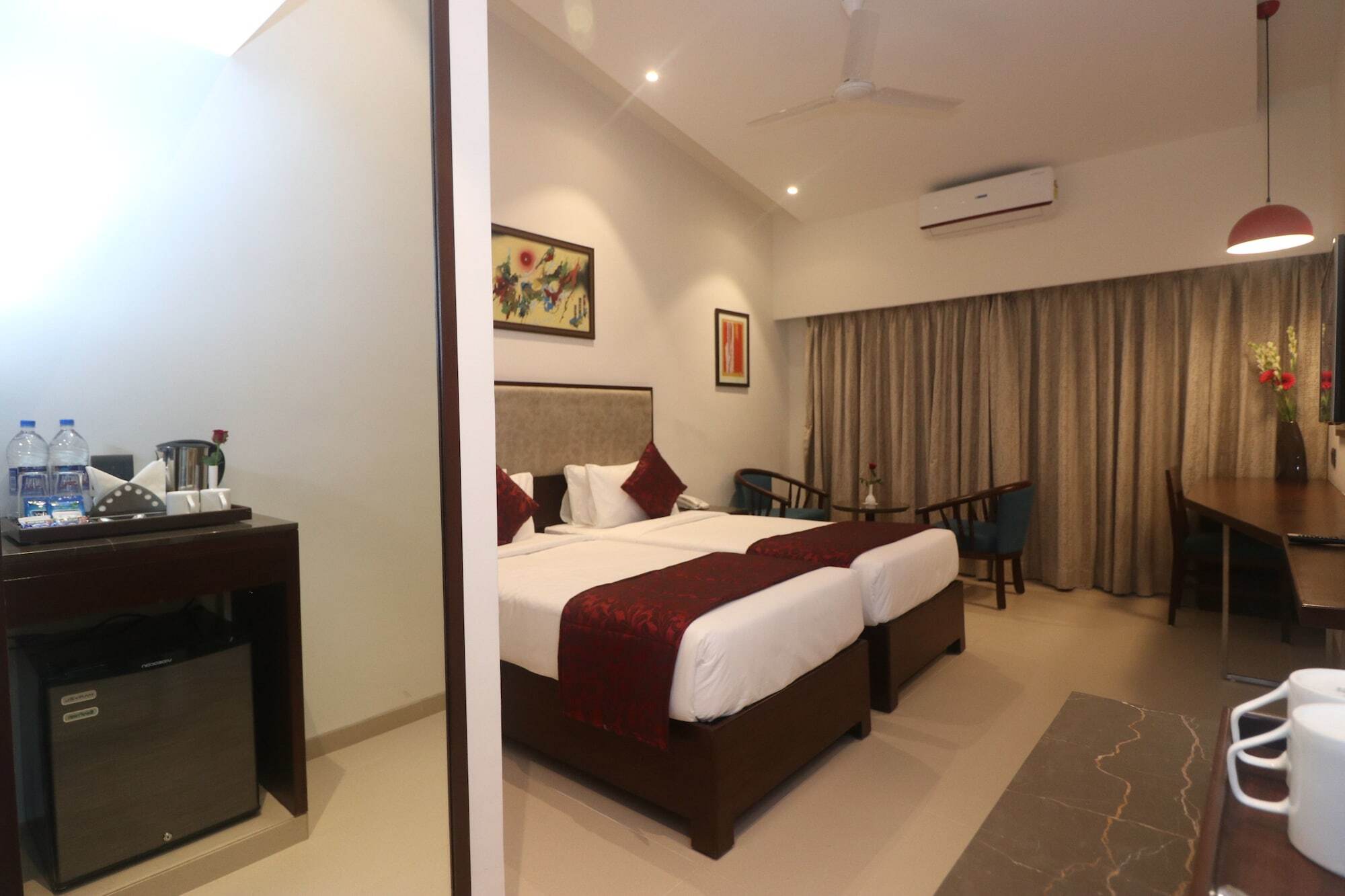 7 Apple Resort Lonavala Exterior photo